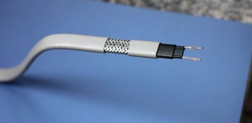 電伴熱帶尾端不連接如何構(gòu)成回路？解析其工作原理與安裝要點(diǎn)